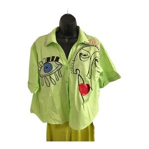 Lime green studded collar abstract print collared button front shirt size medium